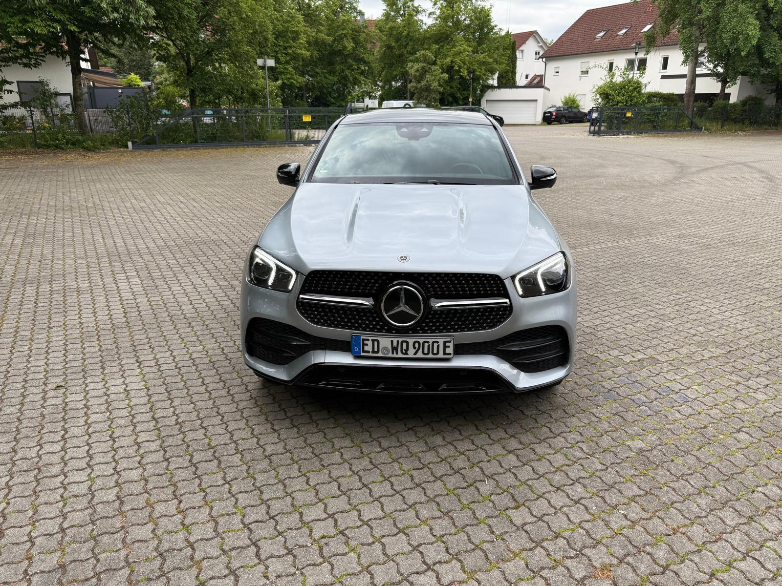 GLE 350 AMG eHybrid interior